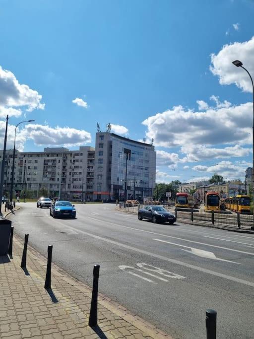 Apartamento Przytulne Mieszkanko Z Balkonem I Parkingiem W Sercu Pragi Poludnie Varsovia