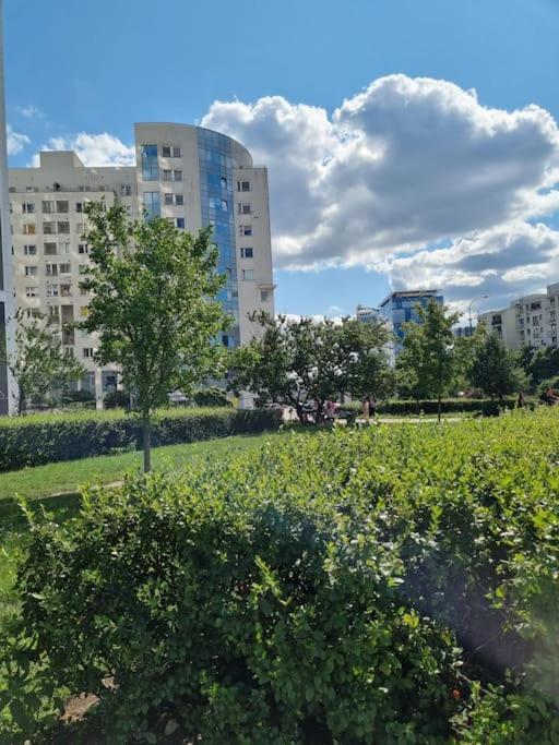 Apartamento Przytulne Mieszkanko Z Balkonem I Parkingiem W Sercu Pragi Poludnie *